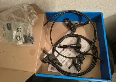 Brzdy shimano mt200