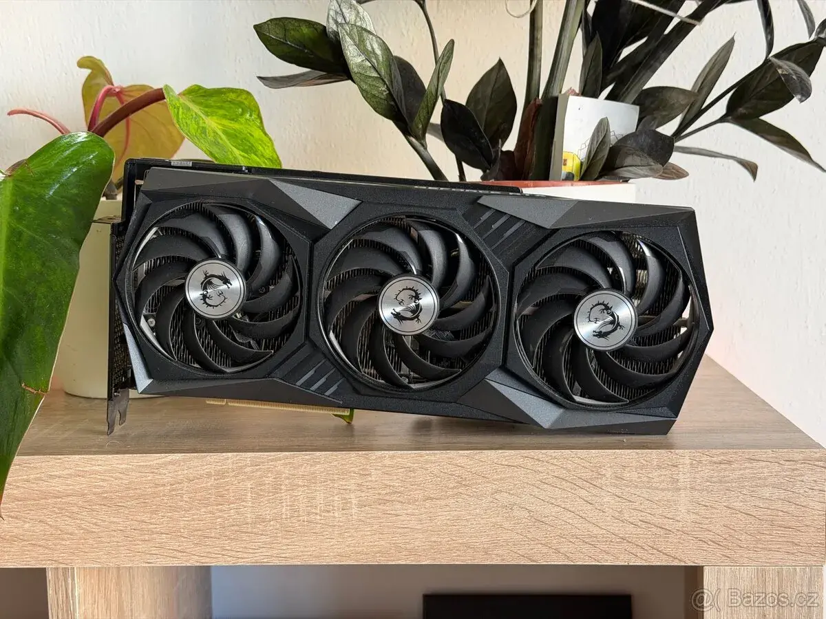 nVidia GeForce RTX 3070 GAMING X TRIO 8GB