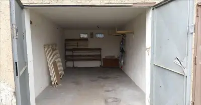 Pronájem garáže u stanice vlaku a tramvaje Podbaba