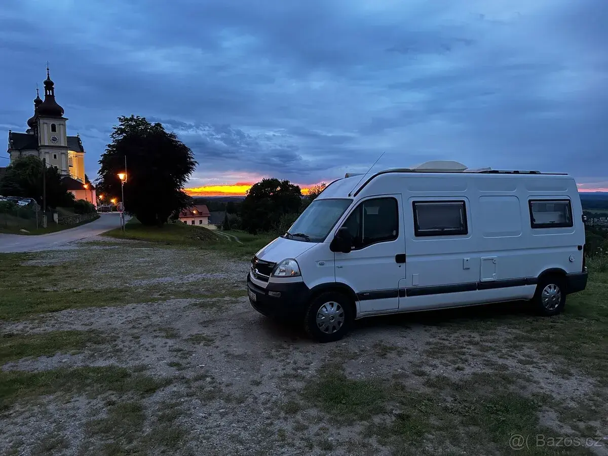 Opel Movano – 2004, 98 000 km