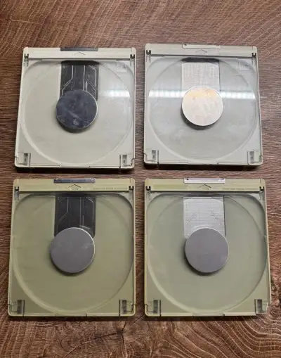 Retro CD-ROM Caddy pouzdra-4ks (Made in Japan/USA)