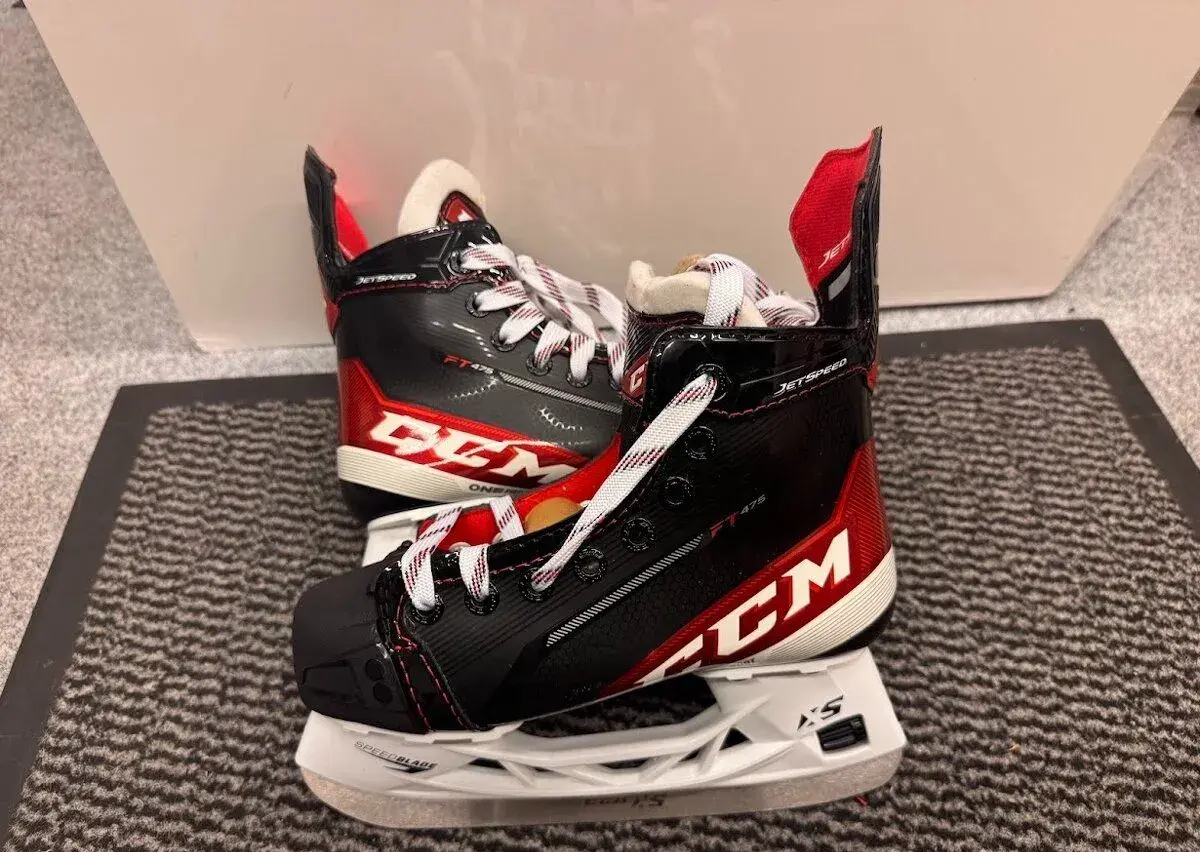 BRUSLE CCM JETSPEED FT475 vel. 33,5/1