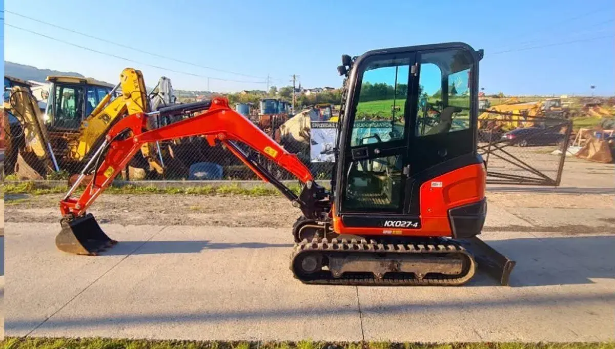Minibagr Kubota KX027-4 (2020) | Top stav