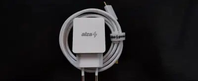 nabíječka AlzaPower Q100 + USB A-C kabel