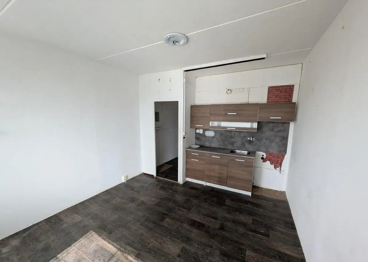 Pronájem bytu 1+kk, U Věžových domů 2935/6 v Mostě