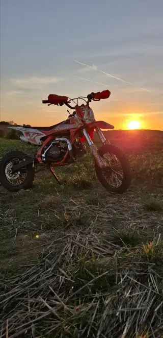 Xmotos 125