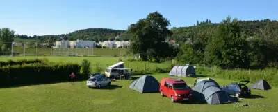 Pronájem pozemku pro karavany a přívěsy