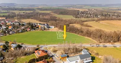 Prodej pozemku 1419 m2 určeného k výstavbě RD v obci Svinaře