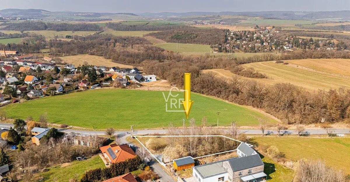 Prodej pozemku 1419 m2 určeného k výstavbě RD v obci Svinaře