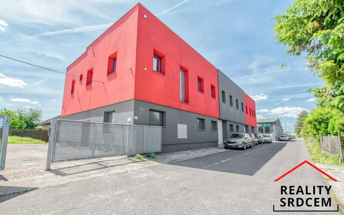 Pronájem bytu 2+kk, 48 m2, ul. Mezipolí, Ostrava - Hrabová