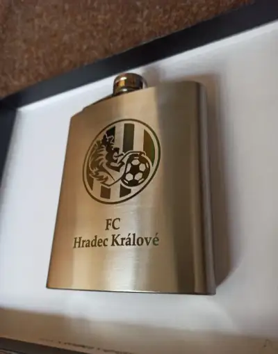 Dárkovou sadu FC Hradec Králové