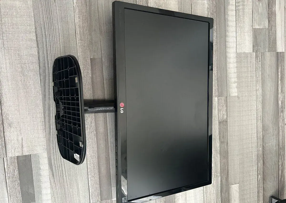 Monitor LG 22MP55HQ