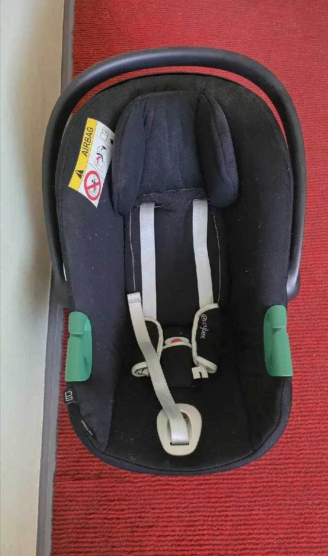 Autosedačka Aton B2 i-Siz CYBEX Silver Aton B2 i-Size