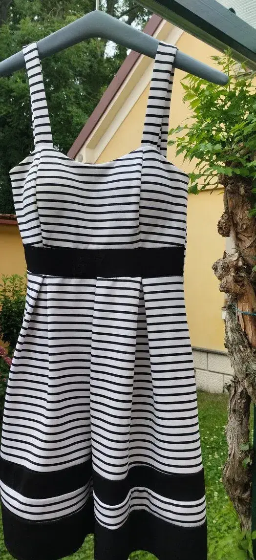 dámské šaty vel.38