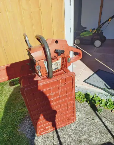 Pily husqvarna