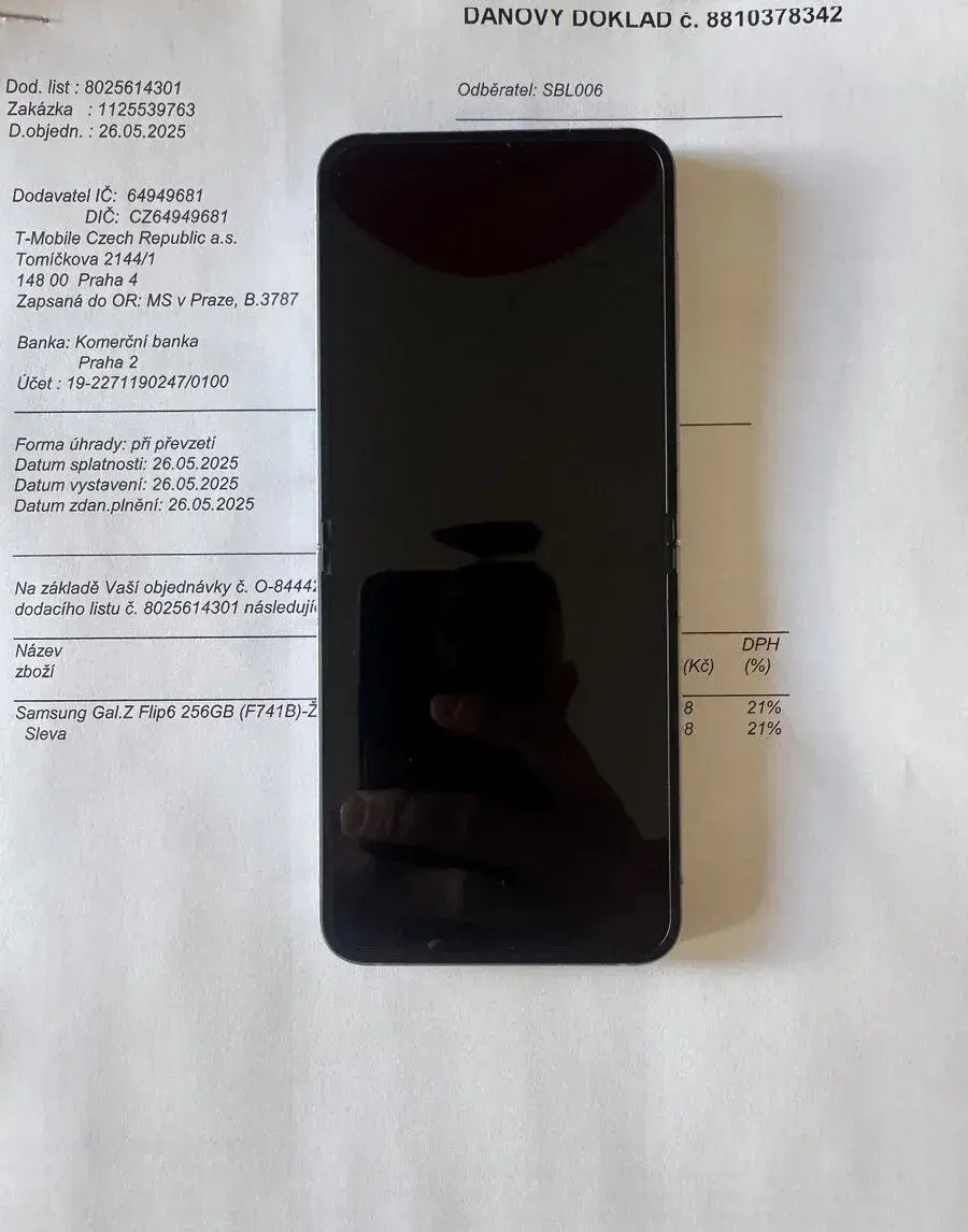 GALAXY Z Flip6 256GB zánovní stav v záruce do 5/2027