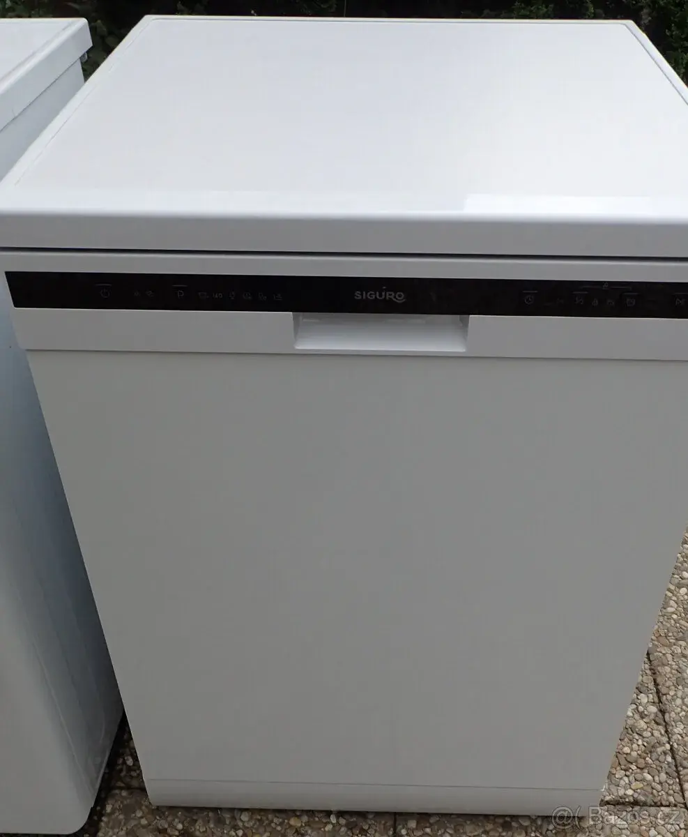 Myčka - standardní Siguro DW-F604W Efficlean