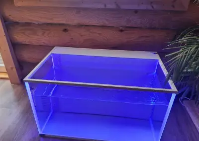 Kompletne vybavene akvarium 80x45x40