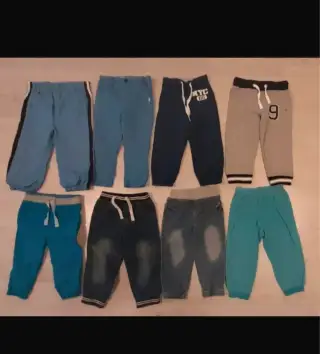 Kalhoty, teplaky- velikost 18/ 24 měsíců.