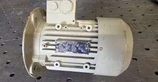 0,75 kW 1400 ot. Přírubový