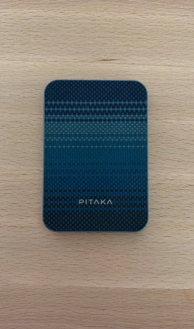 PITAKA MagSafe Powerbanka 5000mAh (Aramid)