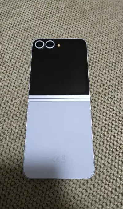 Samsung Galaxy Z Flip 6 , 256GB