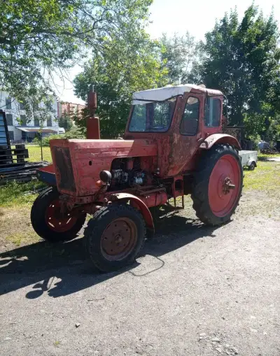 Traktor Belarus 50