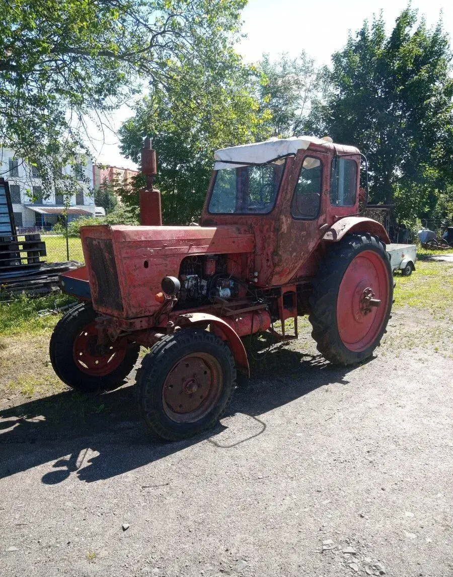 Traktor Belarus 50