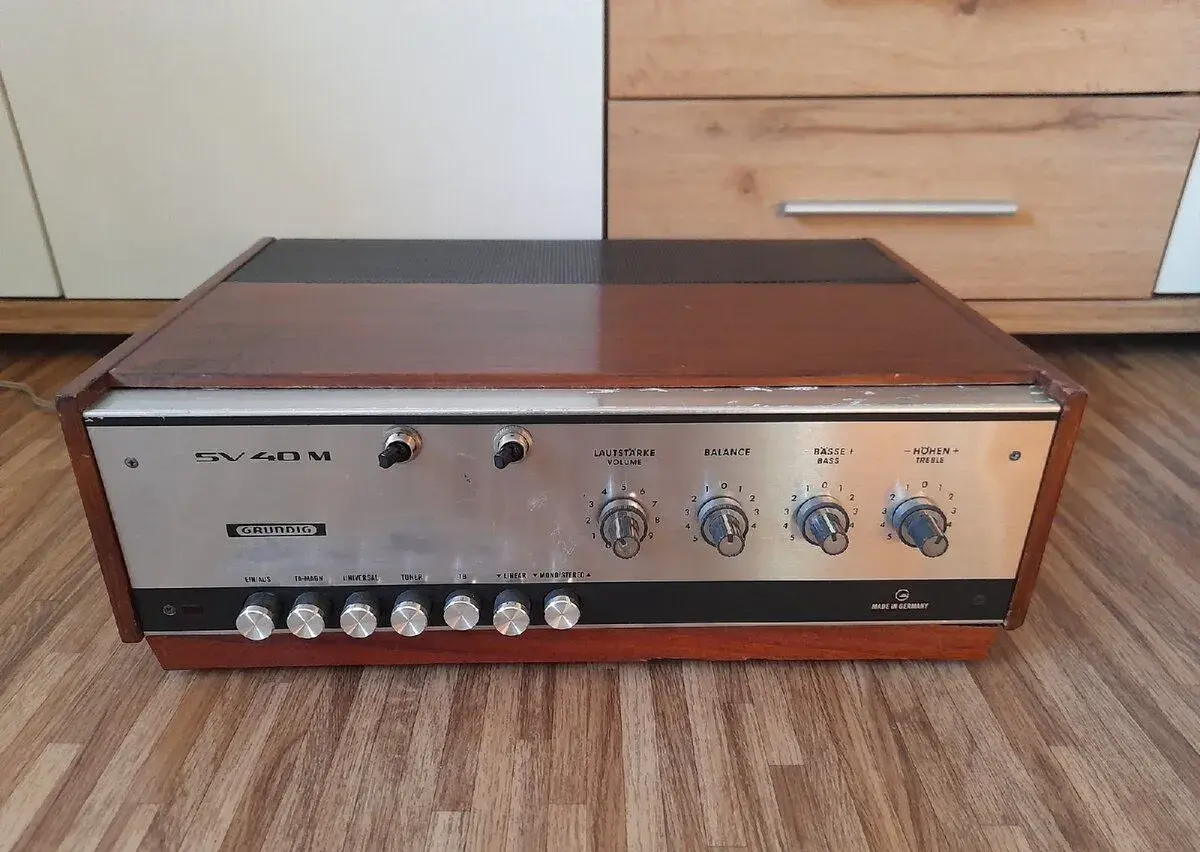 Grundig sv40