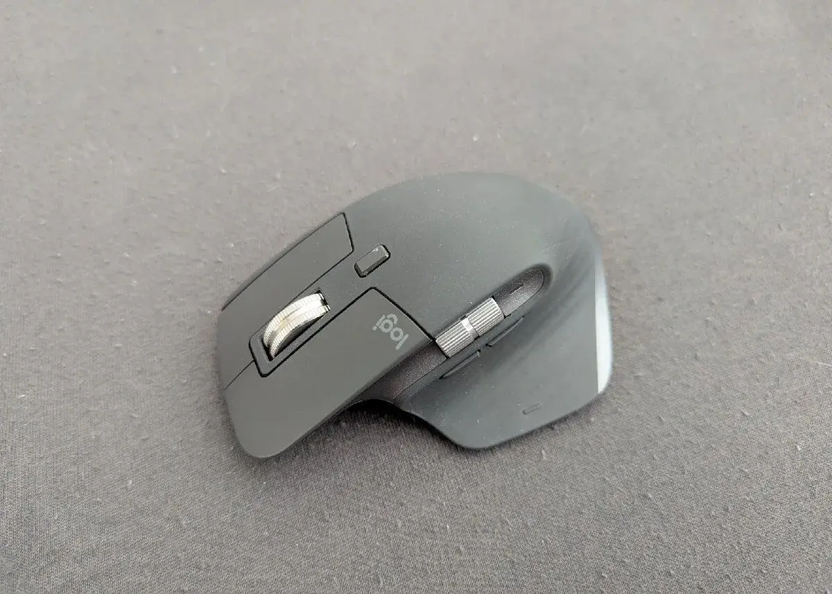 Myš Logitech MX Master 35 Universal 2e1 Graphite