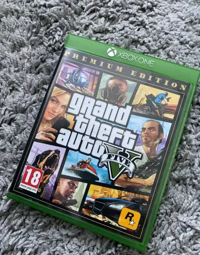 Xbox One Grand Theft Auto V Premium Edition
