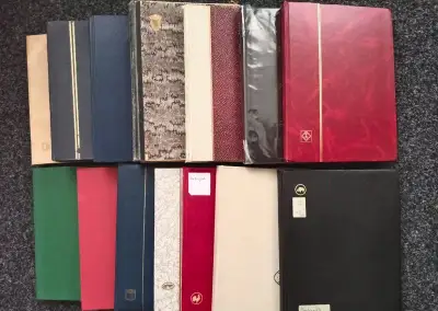Prázdné A4 album na známky (čti popis)