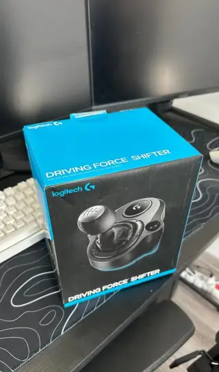 Logitech Shifter (řadící páka)