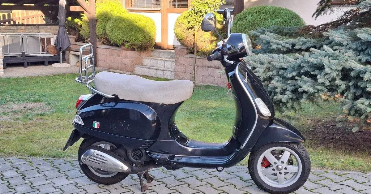 Piaggio Vespa LX 125