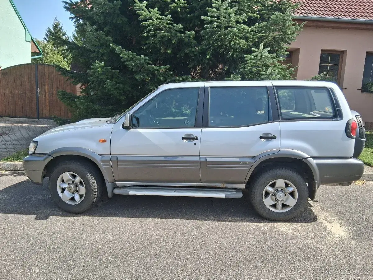 Nissan Terrano – 2002, 300 000 km