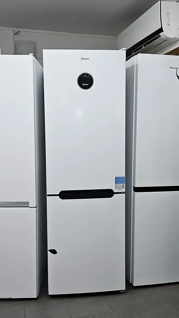 Lednice s mrazákem Candy - NO FROST, kombinovaná, výška 184