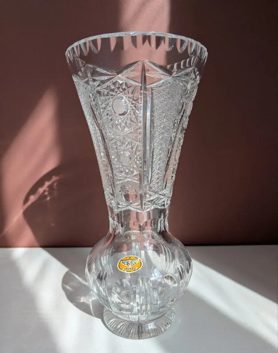 křišťálová váza Tesko Třinec 20cm jako nová