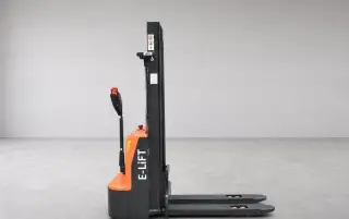 NOVÝ- NOBLELIFT ručně vedený vysokozdižný vozík 2900 mm