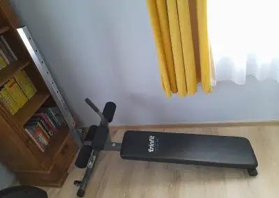 Šikmá lavice na břicho Trinfit ultra
