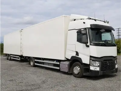 Renault T – 2019, 666 815 km