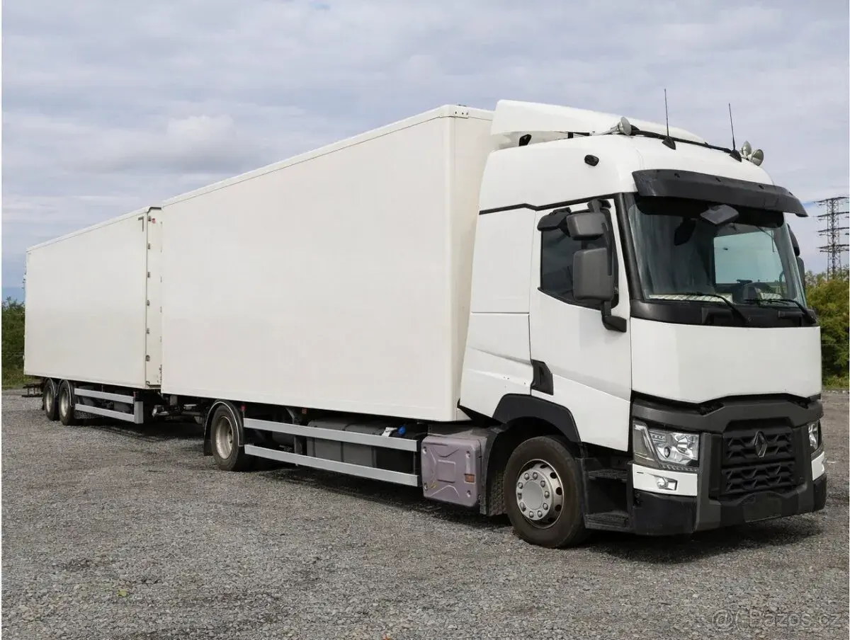 Renault T – 2019, 666 815 km