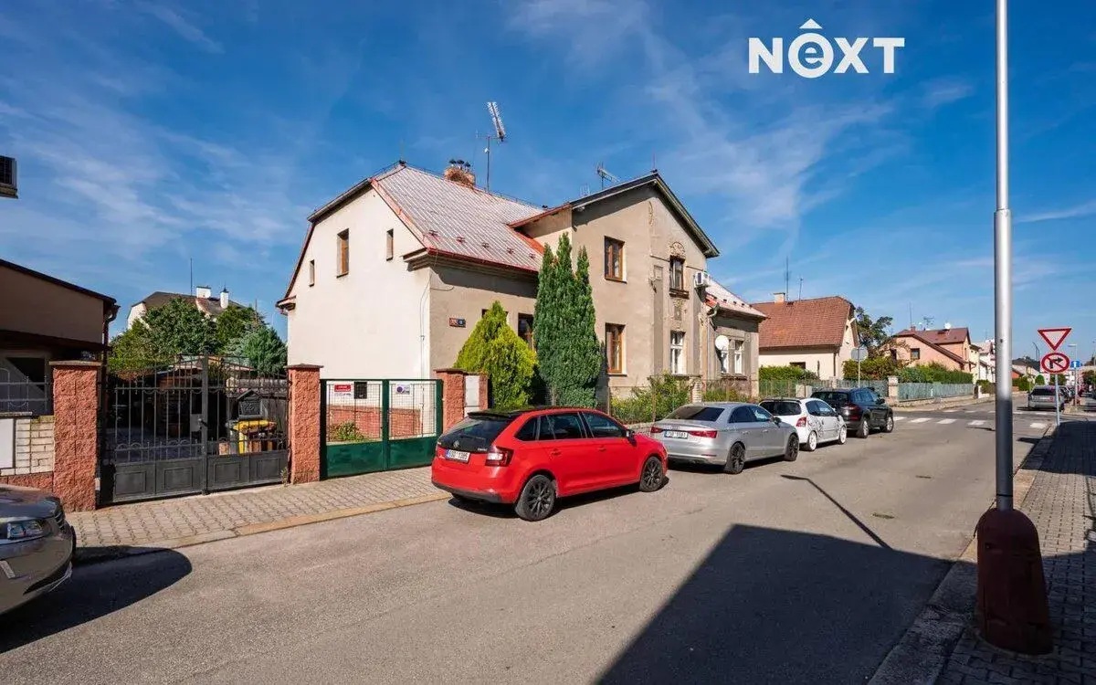 Prodej komerční Kanceláře, 147㎡