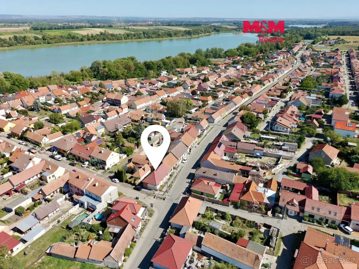 Prodej apartmánového domu, Hlohovec