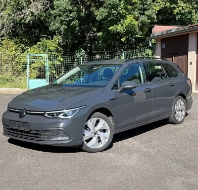 Volkswagen Golf – 2021