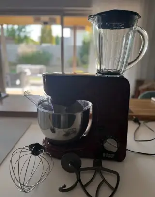 Kuchyňský robot Russell Hobbs 23480-56