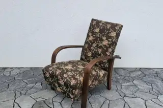 Prvorepublikové polohovací křeslo THONET po renovaci