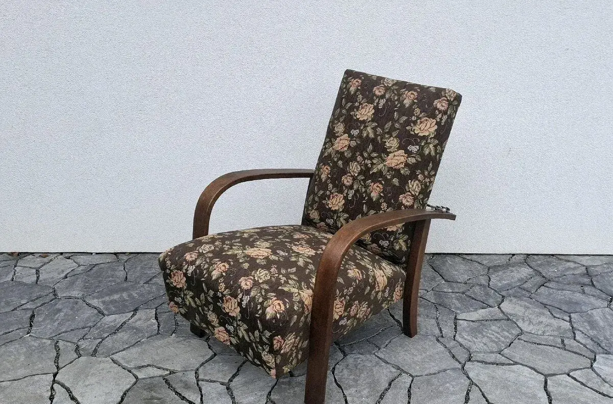 Prvorepublikové polohovací křeslo THONET po renovaci