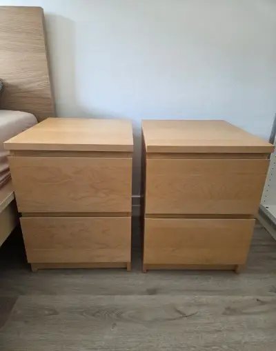 Nocni stolky IKEA MALM