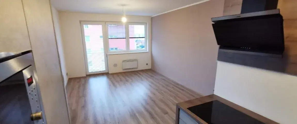 Pronájem bytu BRNO- Slatina 2+KK