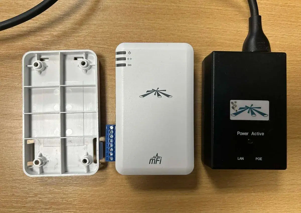 mFi mPort SWX-VPM IP gateway pro síť mFi